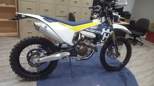 Moto Lab LLC - Thumbnail