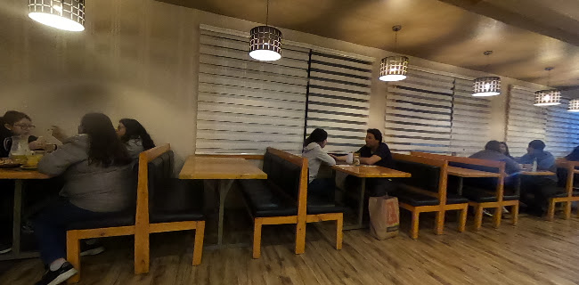 CASTELINO Salón de Té Restaurante Pizzería