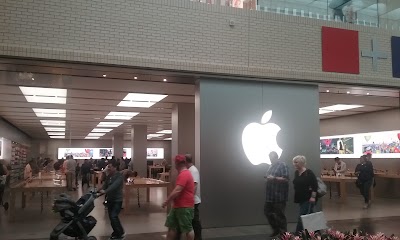 Photos of Apple NorthPark Center