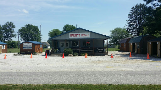 Markey's Resale - Visual