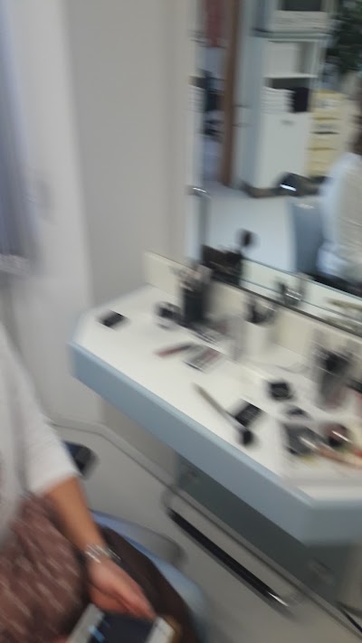 Photos of Roswitha Herchenbach Friseur-und Kosmetiksalon