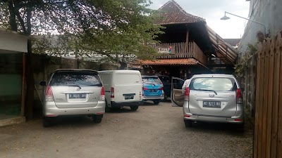 Photos of Waroeng Jamboel