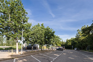 Photo n°15 de Aire de Noves à Noves (Aire de repos)