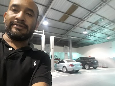 Photos of Porsche, Jaguar Land Rover