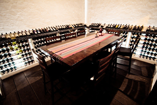 Compañía de Vinos "Bodegas Alpujarra" en Granada