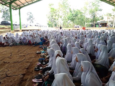 Photos of Pondok Pesantren Miftahul Huda 2 Bayasari