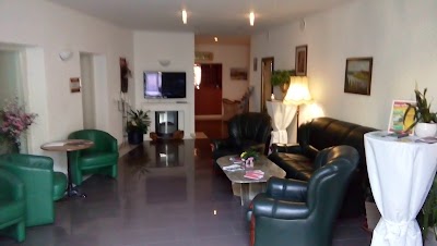 Photos of Hotel Ross