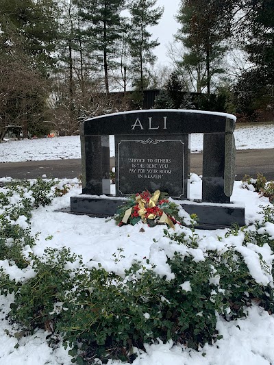 Muhammad Ali Gravesite