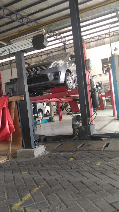 Photos of Suzuki Malang - PT. United Motors Center