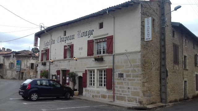 Le Chapeau Rouge