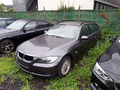 car-dealer