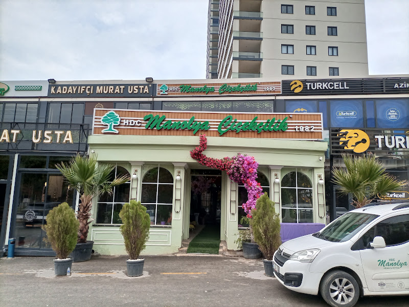 Manolya Çiçek logo