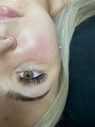Debs Elegant Salon - Thumbnail