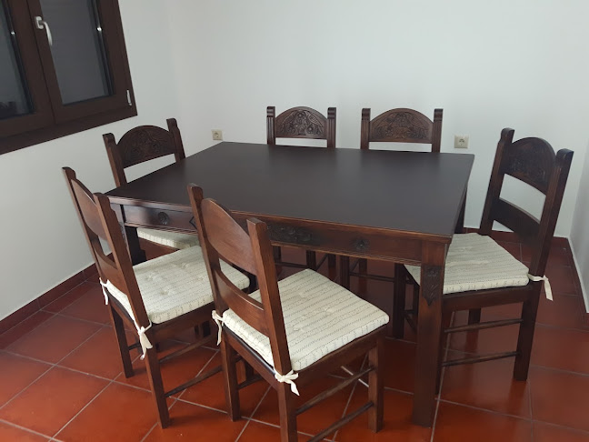 Παραδοσιακα επιπλα" Το Σπιτι" - Κατάστημα