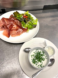 Photo n°30 de L'Auberge Fleurie à Fleury (Restaurant français)