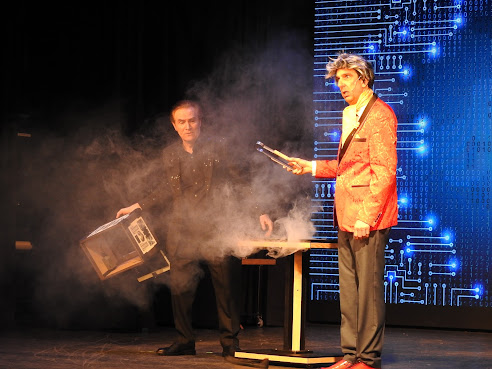 Broadway Magic Hour: Magic Show by null