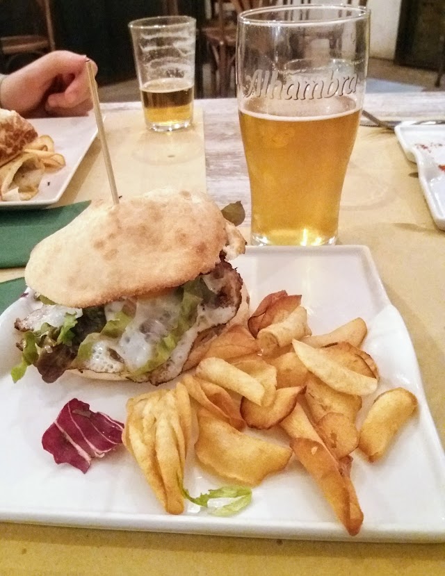 El Taller - Bar Cultural