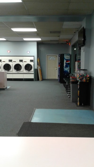 Maytag Laundromat