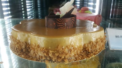 Photos of P&acirc;tisserie Tiglit