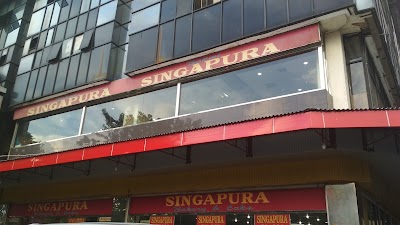 photo of Singapura Bakmi and Cake