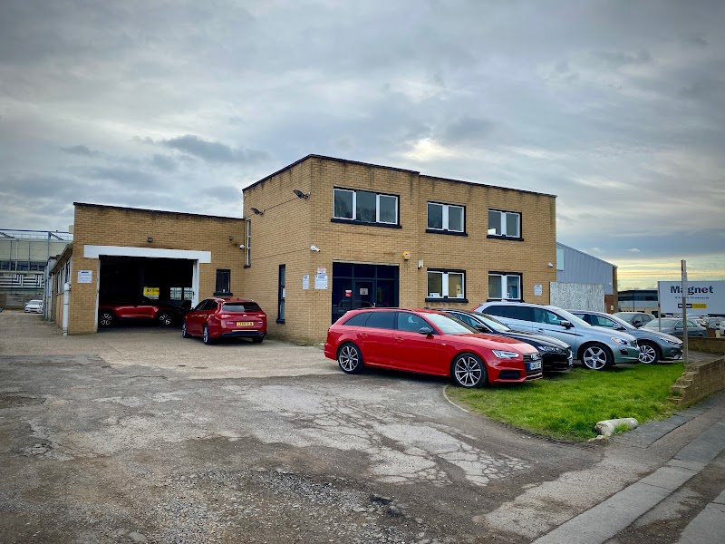 SCS Autos Ltd photo 3