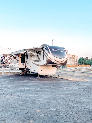 Tulsa 918 RV Park Gallery - United States