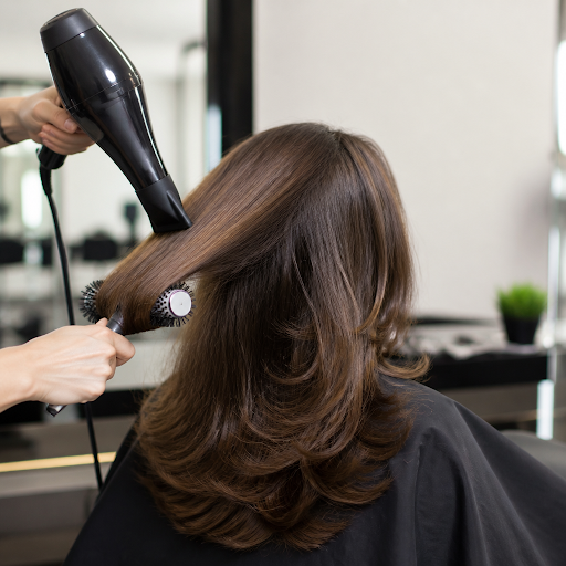 Want salon-style volume and bouncy hair that lasts all day? At Built On You Unisex Salon in Indir… post image