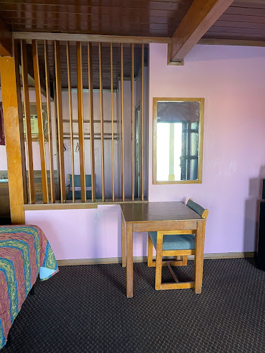 Clair Inn - Visual