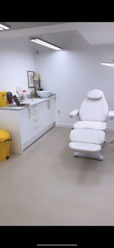 RR AESTHETIC CLINIC LTD