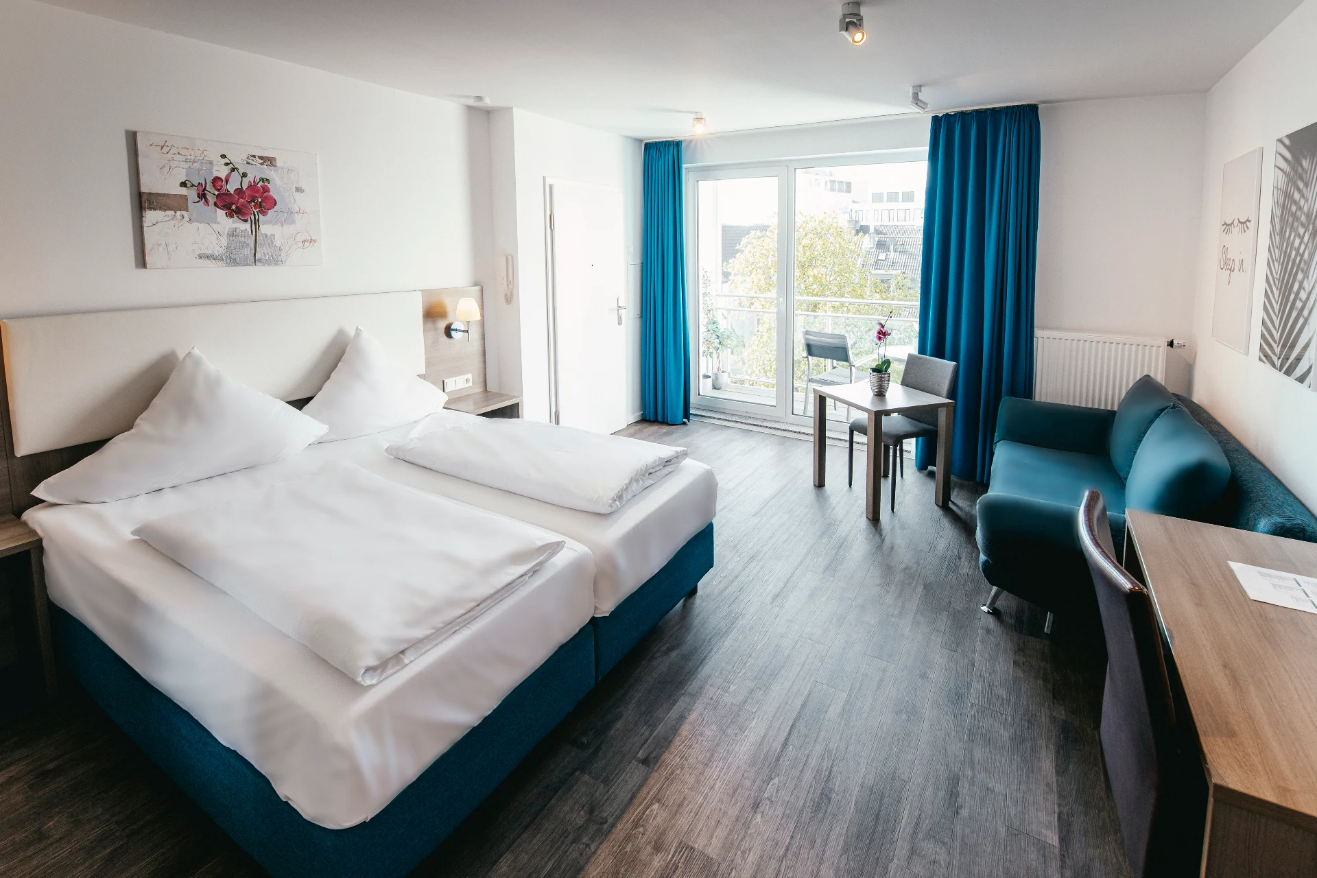 Haus am Dom - Business Apartments und Ferienwohnungen