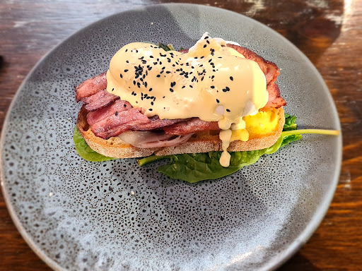 Earth Market Cafe - Thumbnail
