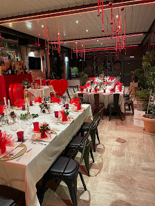 Mercato Pratola Centrale - Ristorante e Lounge Bar Strada Statale 5 Dir, 67035 Pratola Peligna AQ, Italia
