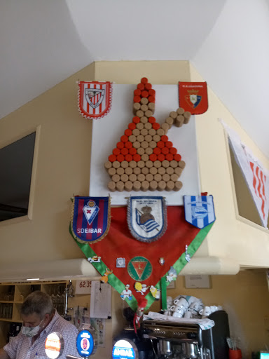 Bar Echarri - Visual