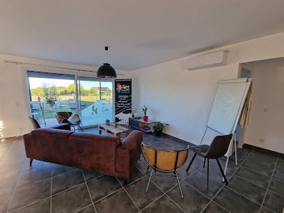 IDCC 33 - Agence de communication -Gestion Réseaux Sociaux-Sites internet Logos -Bordeaux-Artigues-Bègles-Gironde