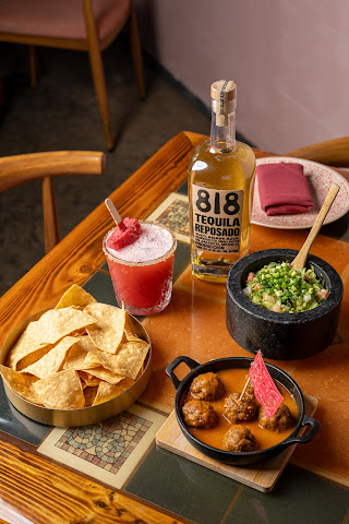 Tequiztlan Mexican Restaurant and Tequila Bar by null