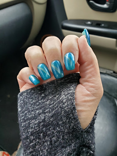Exclamation Salon