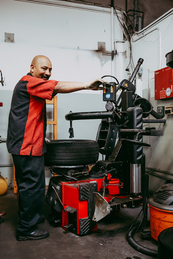 Beach Cities Auto Repair & AC Gallery - United States