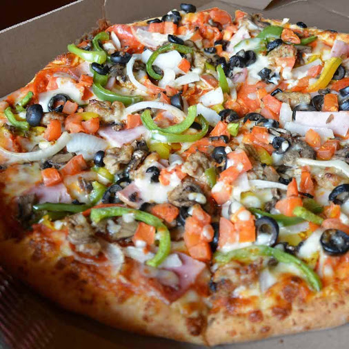 Plus 1 Pizza - Visual