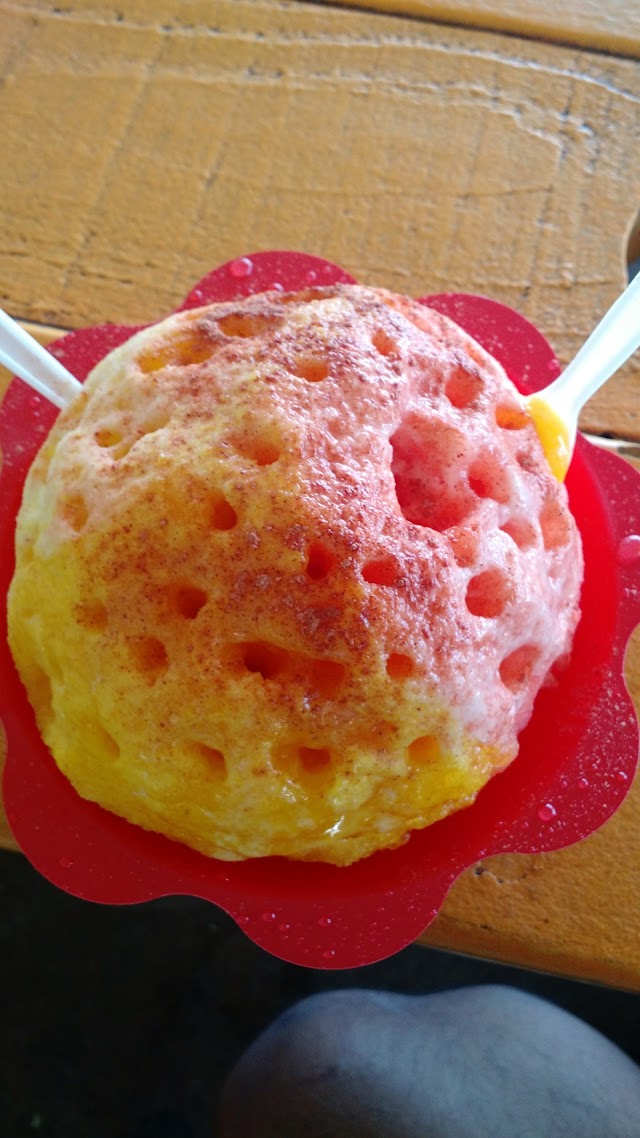 Ululani's Hawaiian Shave Ice