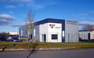 Photo n°1 de AD Carrosserie NP CARROSSERIE - ACL 53 à Laval (Atelier de carrosserie automobile)