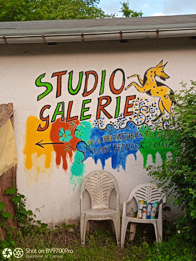 "the hatch bar studio" Dreiskau Muckern - Kunst und Cocktails - Thumbnail