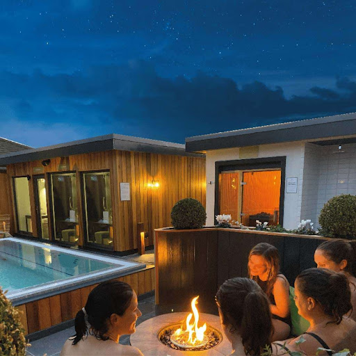 IVERIDGE HALL - Club & Spa