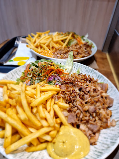 Photo 6 - DELUXE SANDWICH