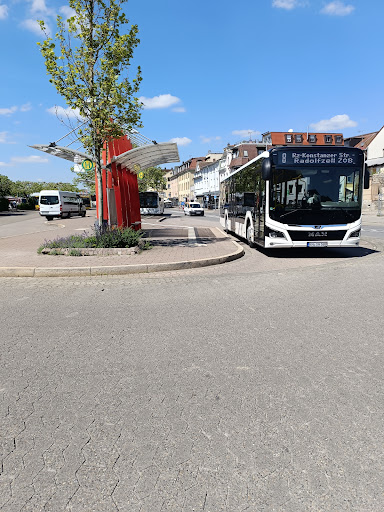 Zentraler Bus Bahnhof