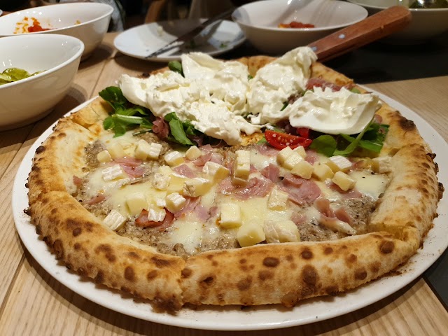Pizza 4P's Lotte Center Hanoi