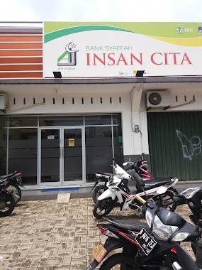 Bank Syariah Insan Cita, Author: Muhammad Ujang