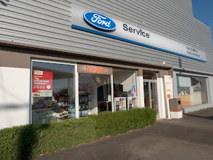 Photo n°12 de Vendeuvre Automobiles à Saint-Martin-la-Pallu (Garage automobile)
