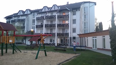Photos of Hotel Napf&eacute;ny &eacute;s &Uuml;d&uuml;lősz&ouml;vetkezet