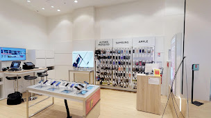 Photo n°26 de Boutique SFR Blagnac à Blagnac (Opérateur téléphonique)