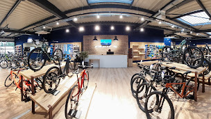 Photo n°1 de Giant City Issoire à Issoire (Magasin de vélos d'occasion)